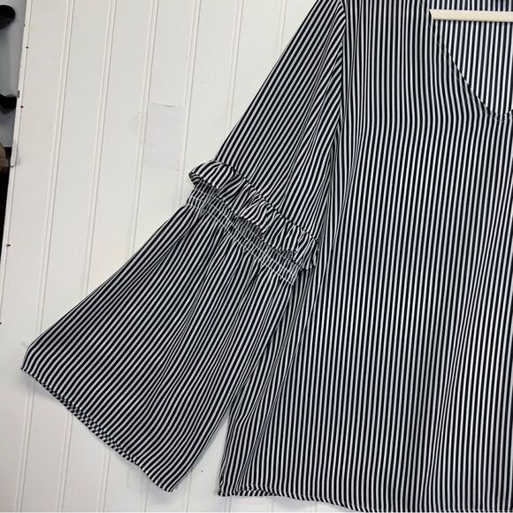 Ann Taylor LOFT Striped Ruffle Sleeve V-Neck Blouse Preppy Navy large - Picture 6 of 13